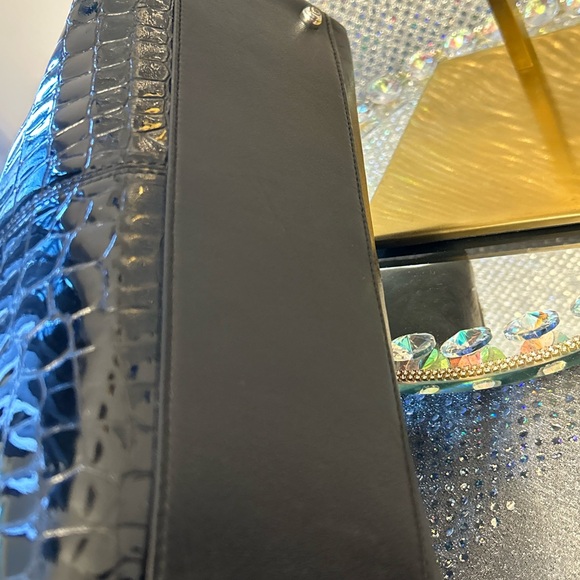 Brighton Black Croc-Embossed Tote Bag Approx. 13 x 9 x 4 - Picture 13 of 15